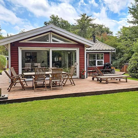Σπίτι διακοπών 4 Bedroom Amazing In Gilleleje